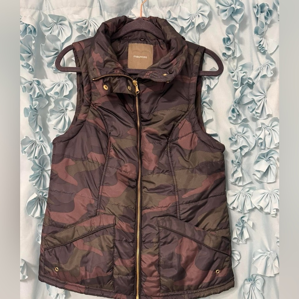 Maurices Green and Brown Quilted Puffer Vest